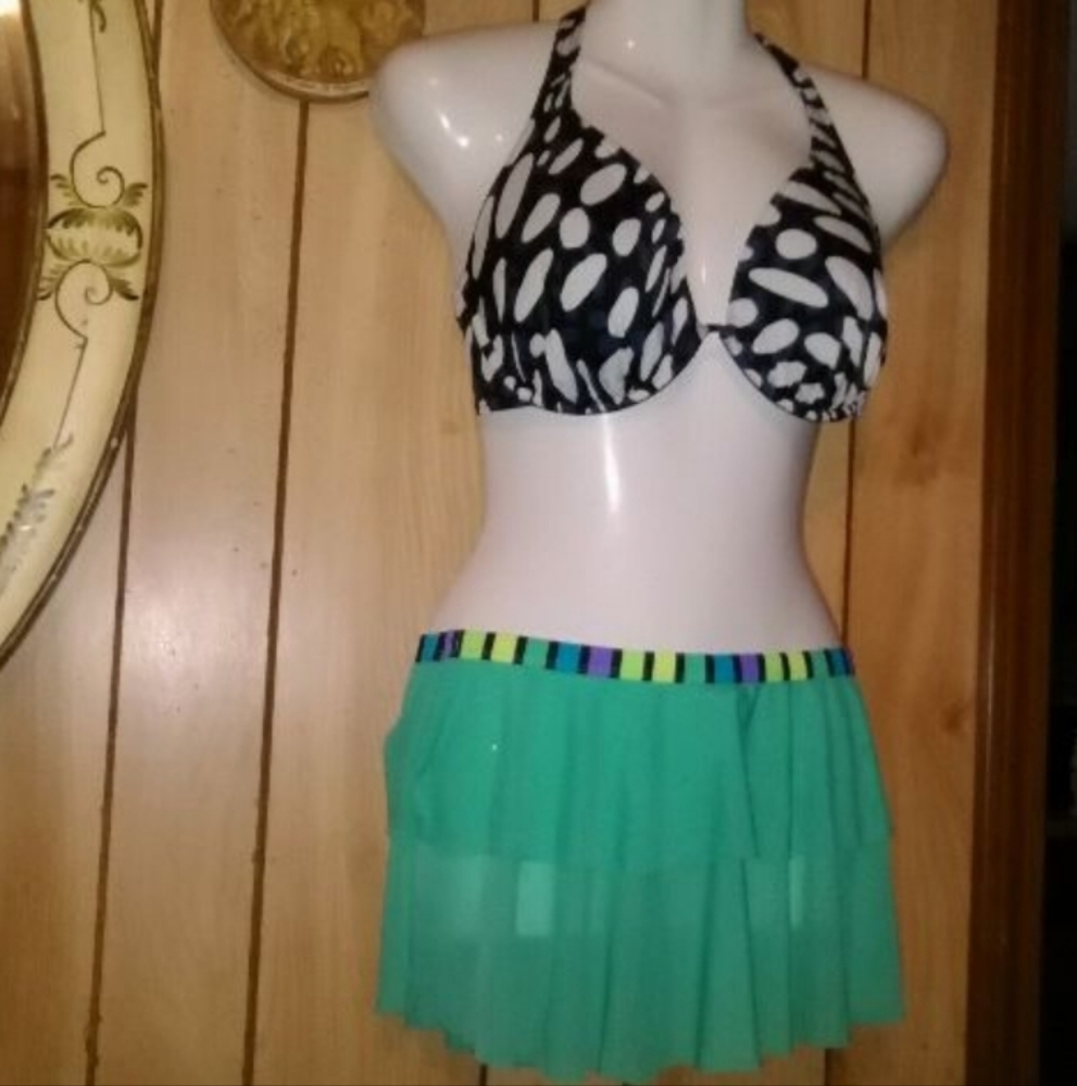 Victoria's Secret Black and White Bikini with Green Skirt
